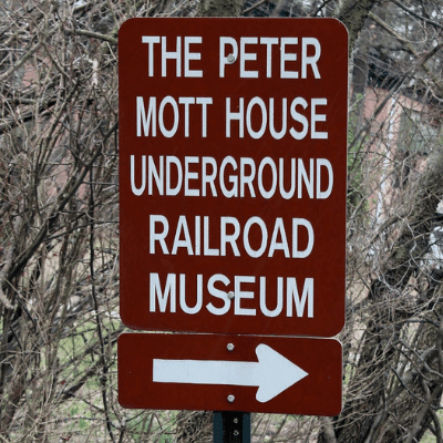 Peter Mott House Directional Sign